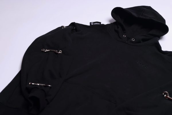 QEDO Carabiner hoodie - Image 4