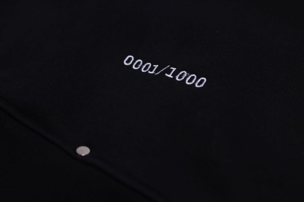QEDO Carabiner hoodie - Image 8