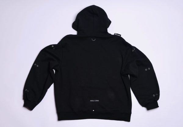 QEDO Carabiner hoodie - Image 2